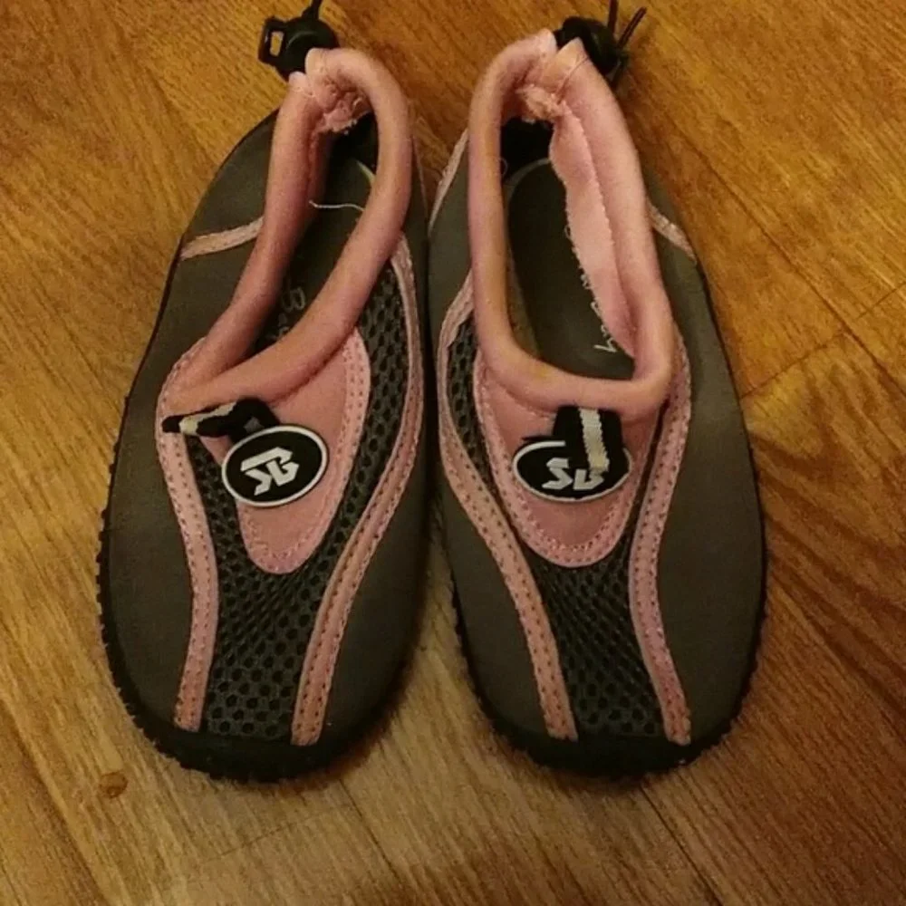 Star Bay Pink Girl Baby Toddler water swim beach shoes watershoes size 8 beach